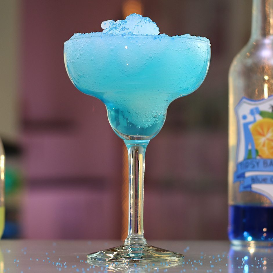 Коктейль Замороженный Голубой Дайкири (Frozen Blue Daiquiri) - Prime Drink