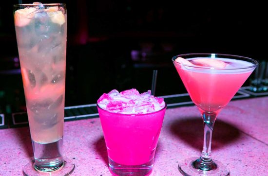 Розовые алкогольные напитки